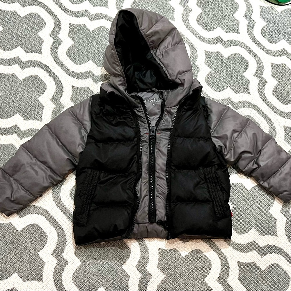 CAR SEAT SAFETY ROAD COAT®DOWN JACKET - BLACK/GRAY - 3T